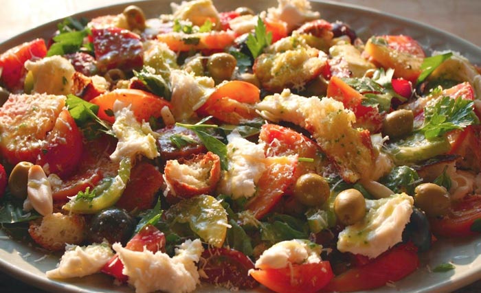Panzanella Salad with Mozzarella Fresca – Southampton Olive Oil Company